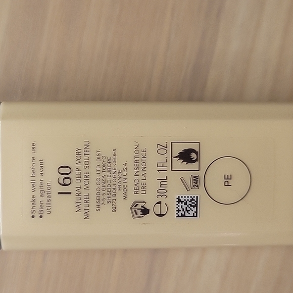 Shiseido sheer and perfect foundation - Picture 2 of 2